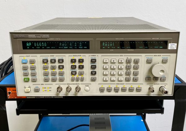 Agilent  8665 B  Synthesized Signal Generator  68796 For Sale