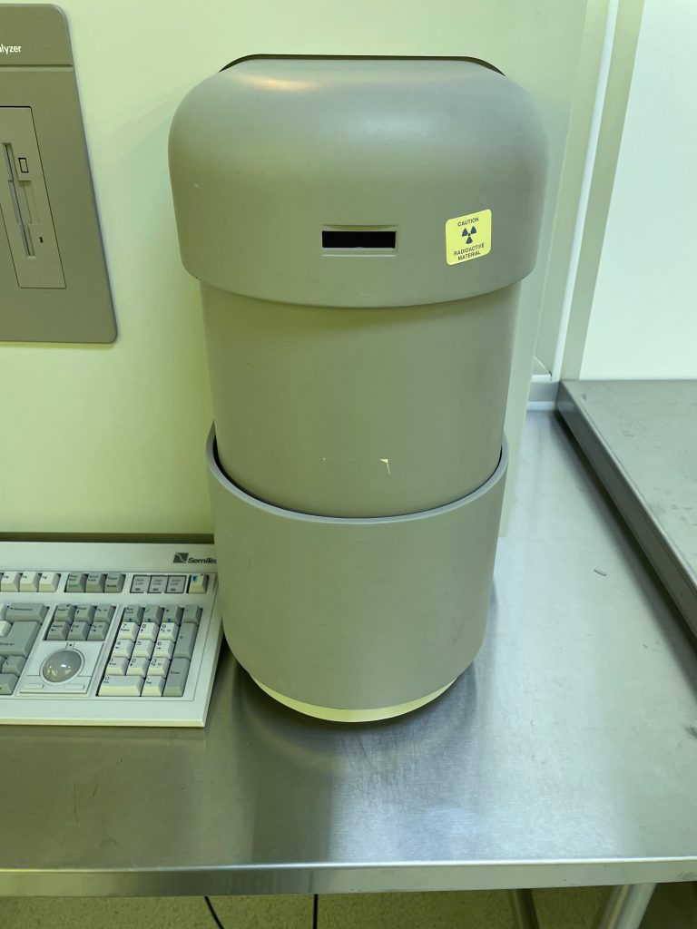 SemiTest  Surface Charge Analyzer  74715 For Sale