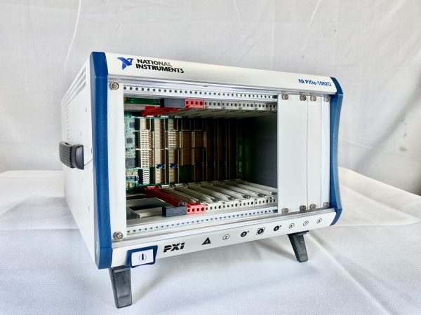 National Instruments  NI PXIe 1062 Q  Express Chassis  72021 For Sale