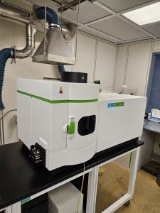 Perkin Elmer  Optima 8000 ICP OES  Spectrometer  75811 For Sale