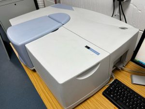 Perkin Elmer  Lambda 1050  UV/VIS/NIR Spectrophotometer  76974