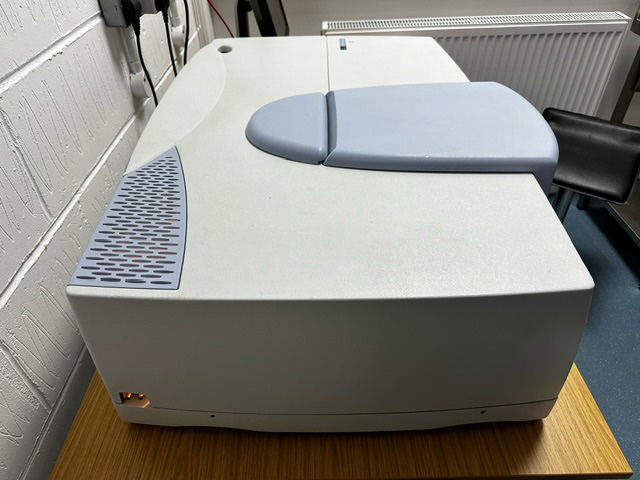 Buy Perkin Elmer  Lambda 1050  UV/VIS/NIR Spectrophotometer  76974 Online