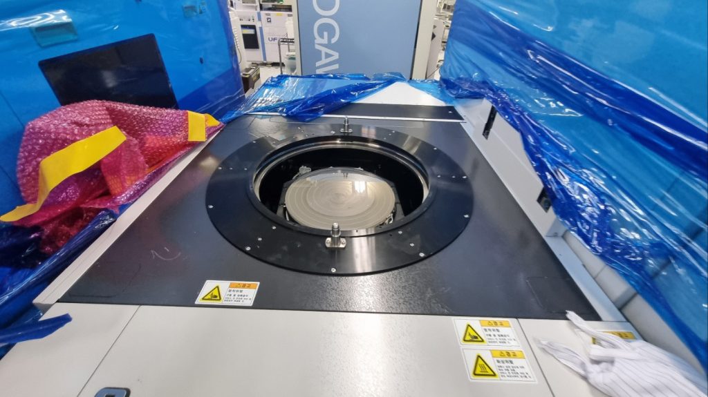 Accretech / TSK  UF 3000 EX e  Wafer Prober  82830 Image 1